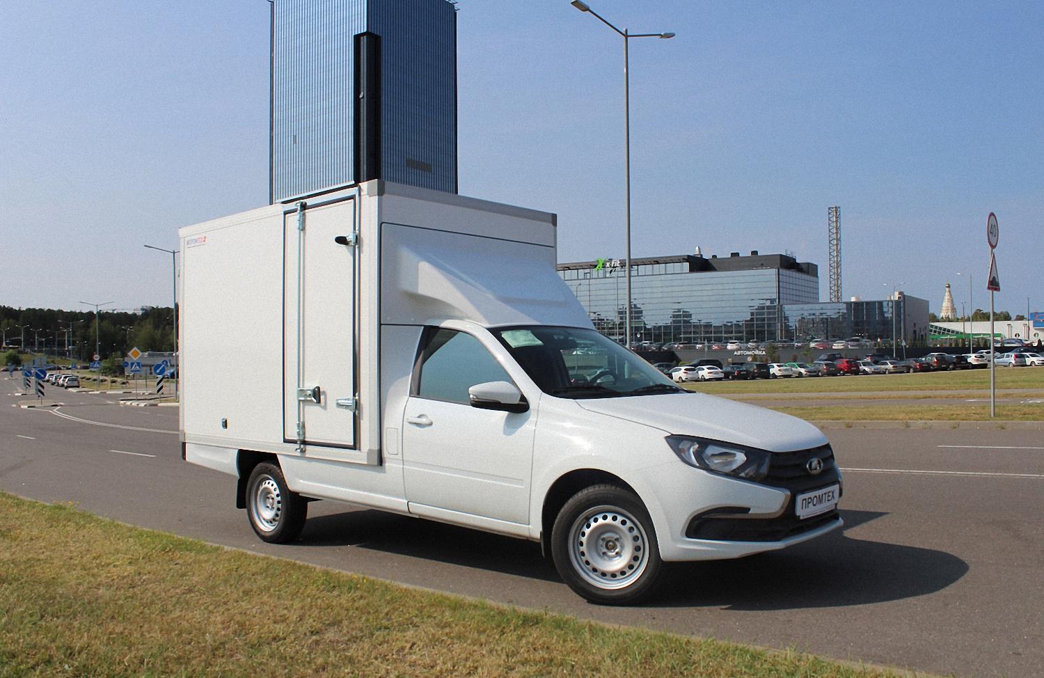 Промтоварный фургон Lada Granta Prima